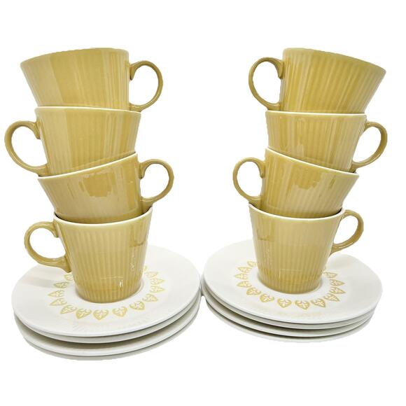 Homer Laughlin Sheffield Serenade Teacups Saucers Yellow Gold Service for 8 MCM - Picture 3 of 4